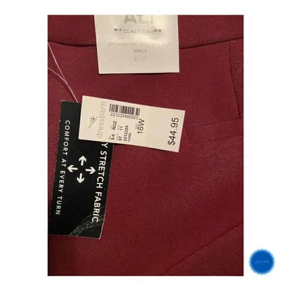 Roz & Ali Classic Fit Ankle Pants